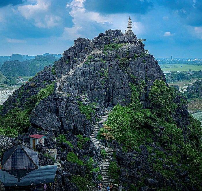 Kinh nghiệm leo Hang Múa: Bí kíp “săn view” đỉnh Tam Cốc